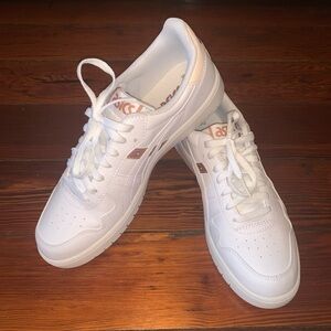 ASICS Women's White/Rose Gold Japan S Leather Sneakers New with Box Size: 10